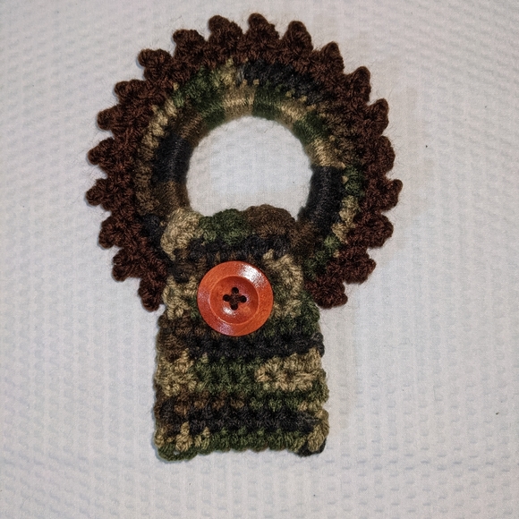 Camouflage Hand Towel Holder NEW OOAK HANDCRAFTED Crochet - Picture 4 of 6